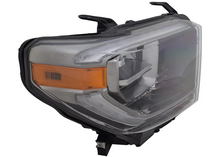 Charger l&#39;image dans la galerie, 2016-2018 Nissan Altima Sedan head lamp halogen chrome passenger side RH