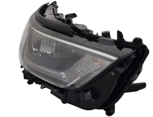 Charger l&#39;image dans la galerie, 2019-2022 Toyota Camry head light passenger side halogen l / LE / SE /hybrid models RH